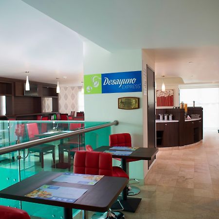 Holiday Inn Express & Suites Queretaro By Ihg Dış mekan fotoğraf