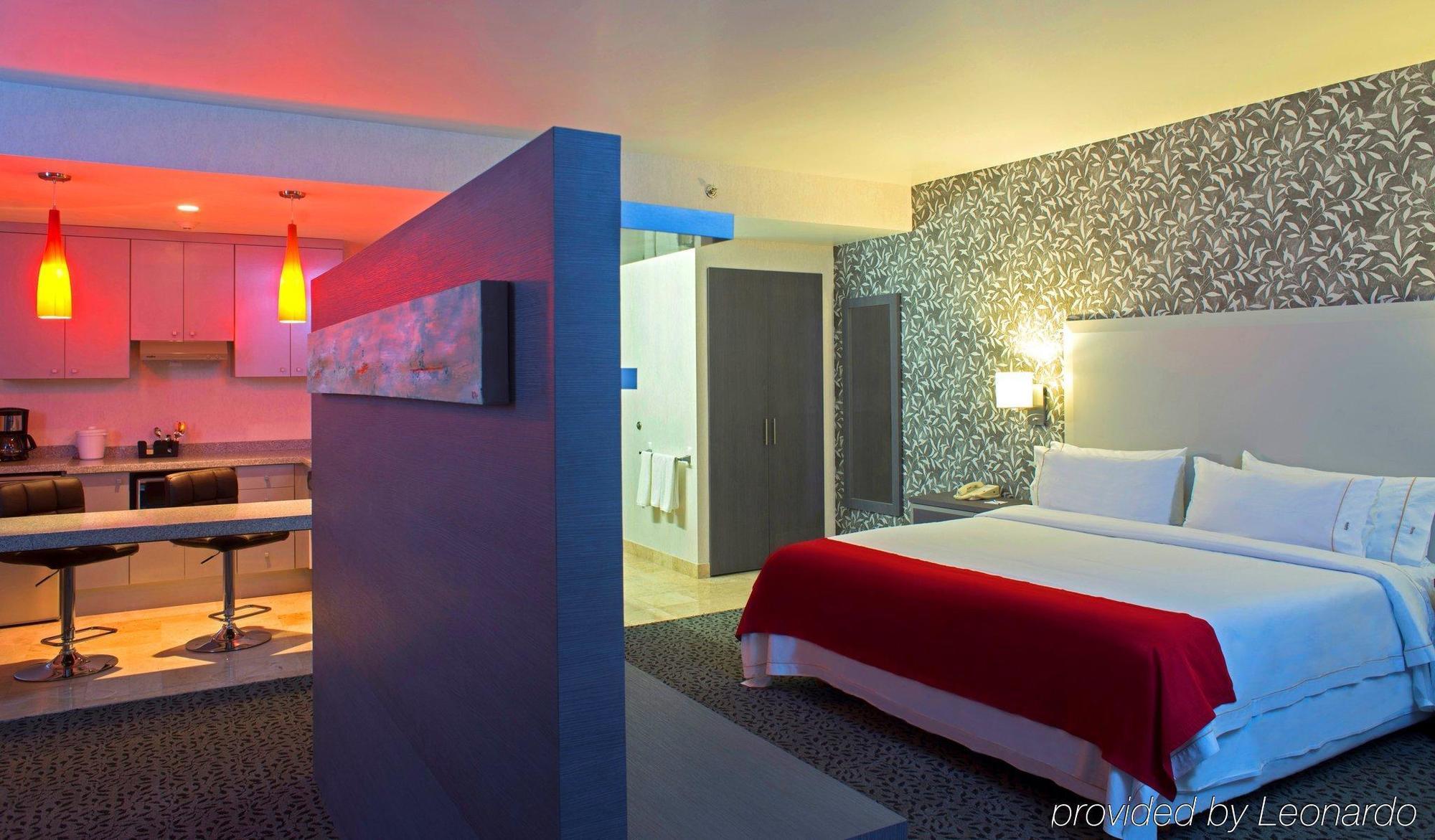 Holiday Inn Express & Suites Queretaro By Ihg Dış mekan fotoğraf